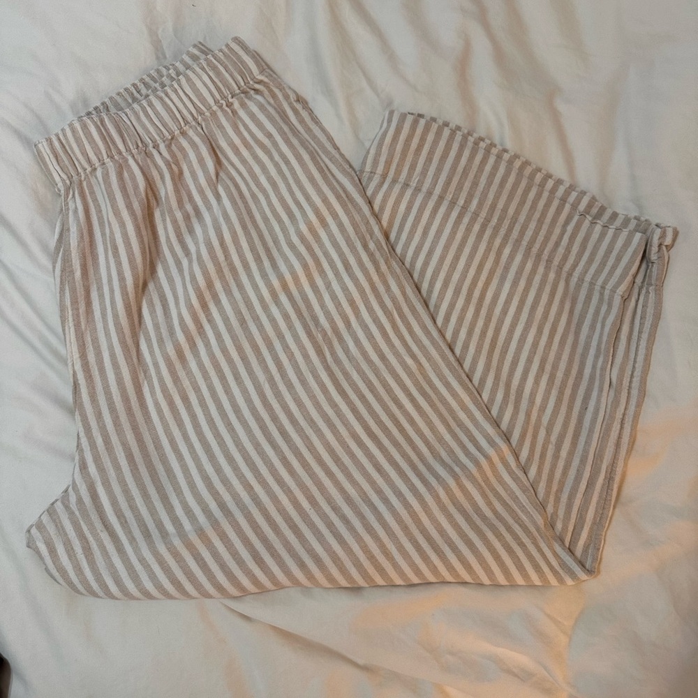 Abercrombie & Fitch Striped Wide-Leg Pants in White and Tan & Matching Top